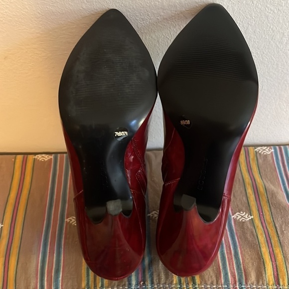 NWOB BCBGirls Red Patent Leather Ankle Bootie Heels Sz-7.5/8 - Picture 8 of 9